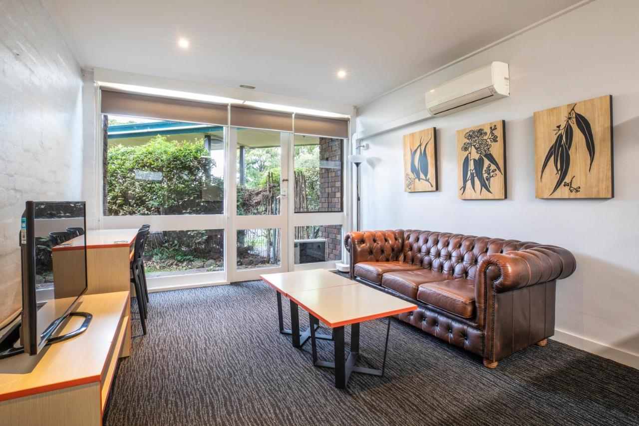 Nunawading Burvale Hotel מראה חיצוני תמונה