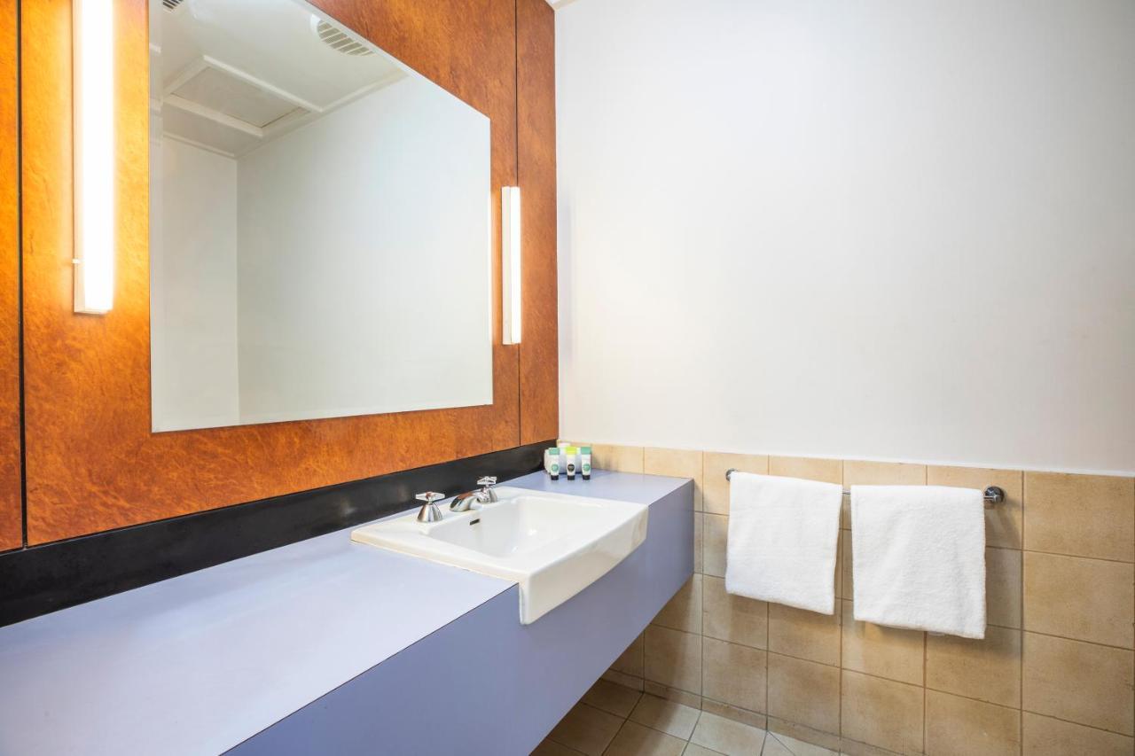 Nunawading Burvale Hotel מראה חיצוני תמונה
