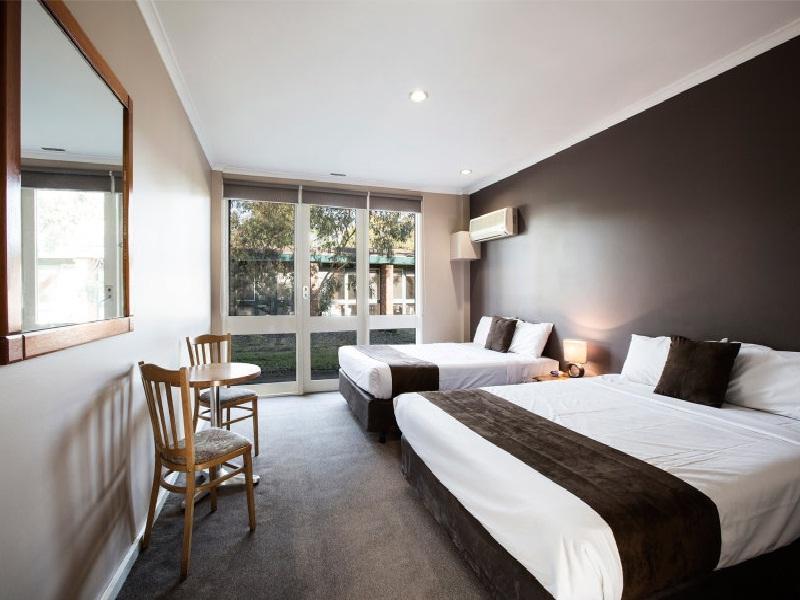 Nunawading Burvale Hotel מראה חיצוני תמונה