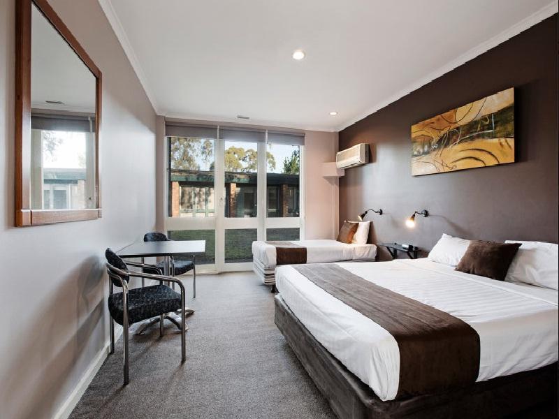 Nunawading Burvale Hotel מראה חיצוני תמונה