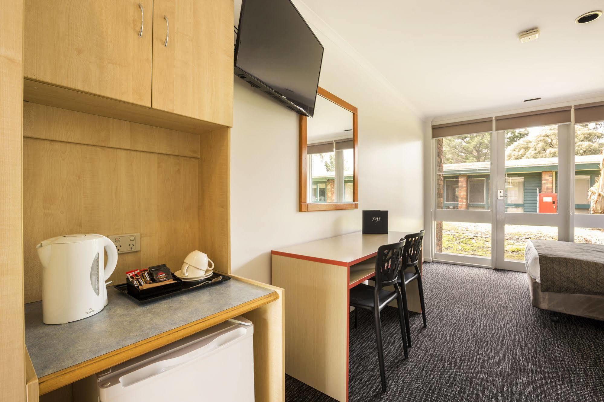 Nunawading Burvale Hotel מראה חיצוני תמונה